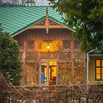 Sovi Dom- Historicke Z 19 Storocia, 4km Od Banskej Stiavnice Svätý Anton