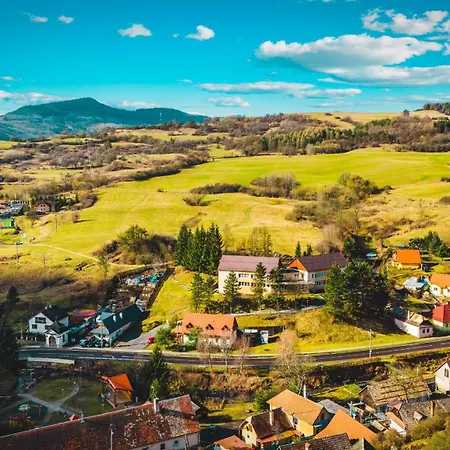 Sovi Dom- Historicke Z 19 Storocia, 4km Od Banskej Stiavnice * Svätý Anton