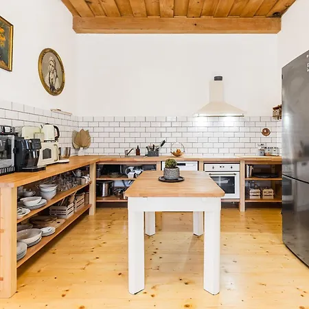 Sovi Dom- Historicke Z 19 Storocia, 4km Od Banskej Stiavnice *