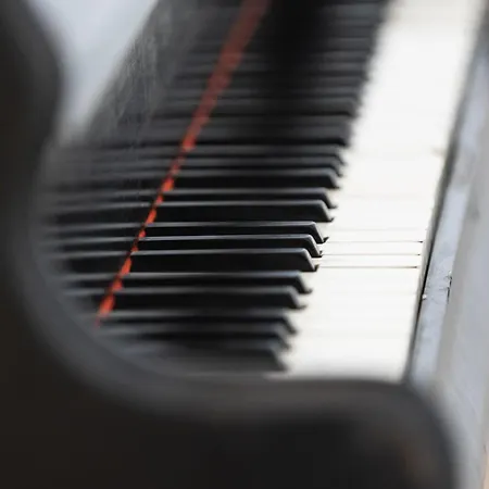 Sovi Dom- Historicke Z 19 Storocia, 4km Od Banskej Stiavnice * Svaty Anton