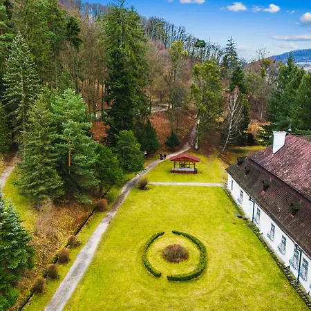 Sovi Dom- Historicke Z 19 Storocia, 4km Od Banskej Stiavnice Holiday home *