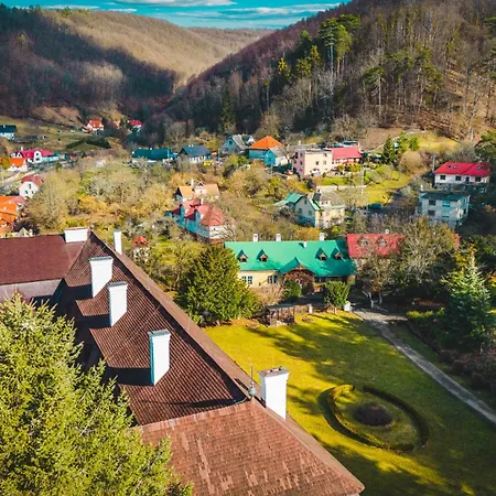 Sovi Dom- Historicke Z 19 Storocia, 4km Od Banskej Stiavnice * Svaty Anton