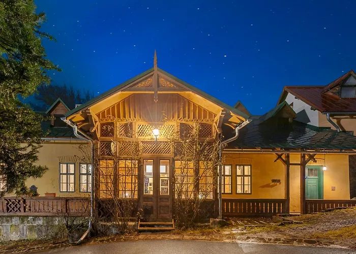 Сasa de vacaciones Soví Dom- Historické Z 19 Storočia, 4km Od Banskej štiavnice