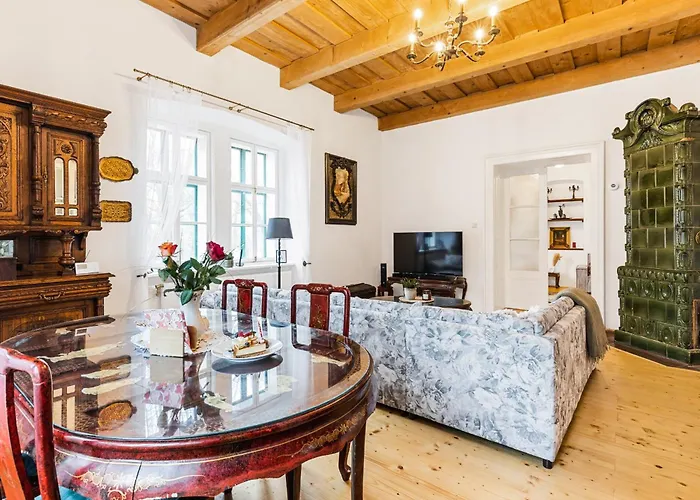 Сasa de vacaciones Soví Dom- Historické Z 19 Storočia, 4km Od Banskej štiavnice *