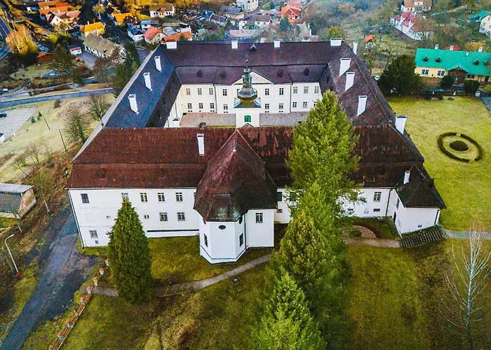 Soví Dom- Historické Z 19 Storočia, 4km Od Banskej štiavnice * Svätý Anton